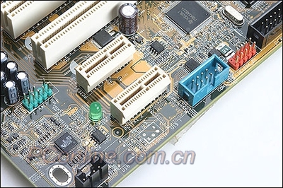 DIY主板产品评测 打造高性能主机的核心基石